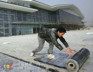 ��Щ��ˮ���ϻ�?q��)����R��̭Σ�C(j��)��